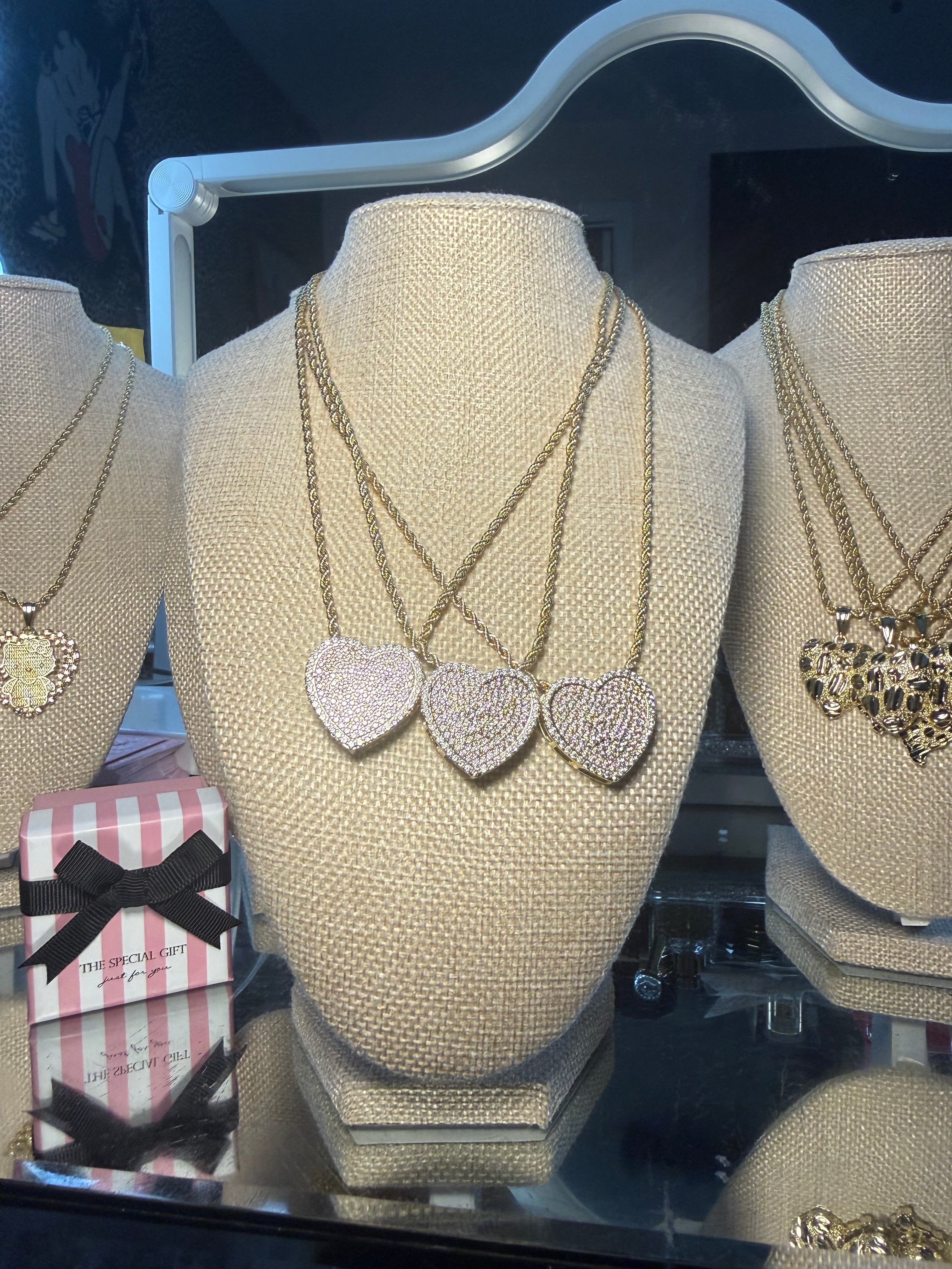 ICED HRT NECKLACE SMALL