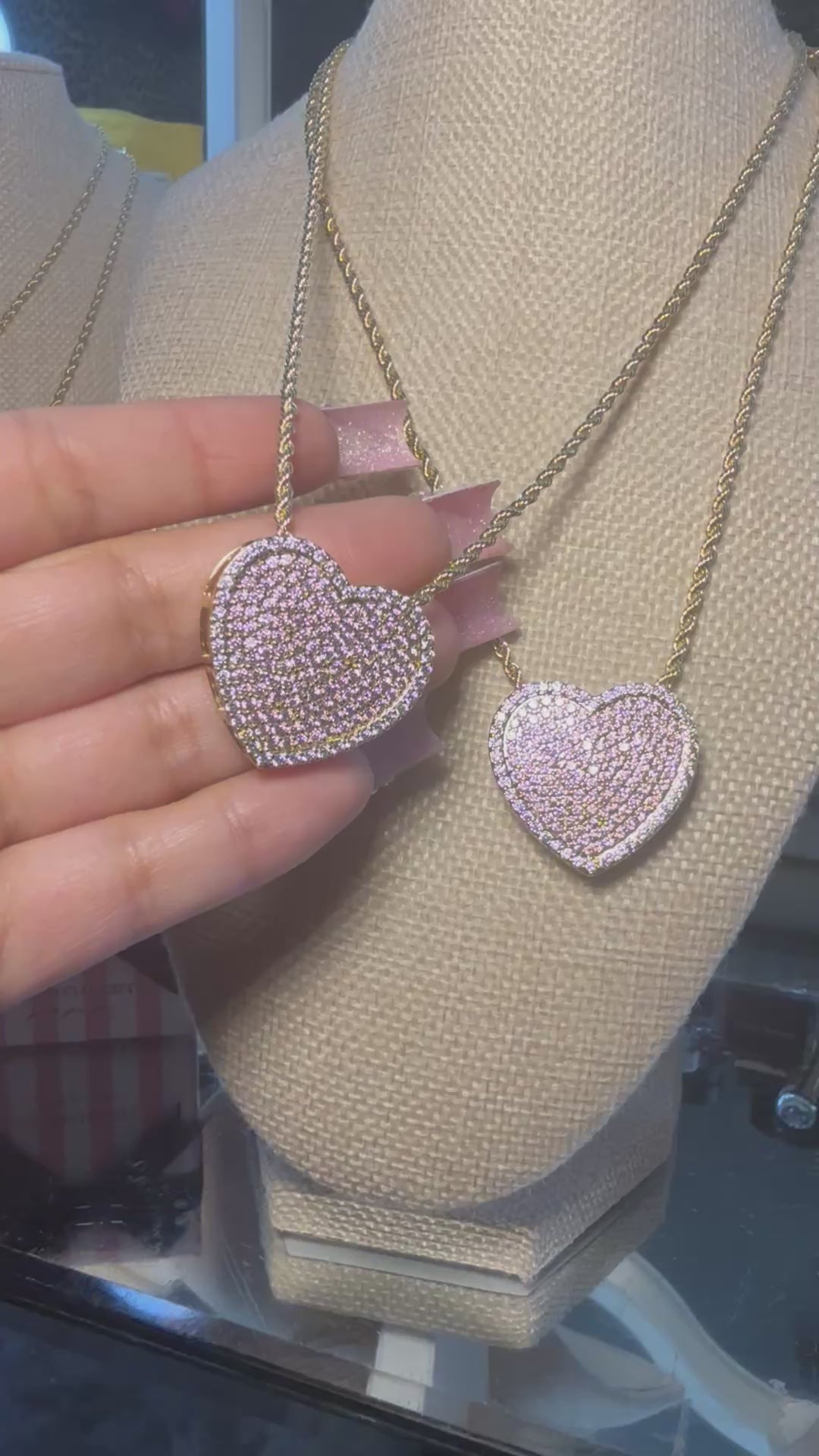 ICED HRT NECKLACE LARGE
